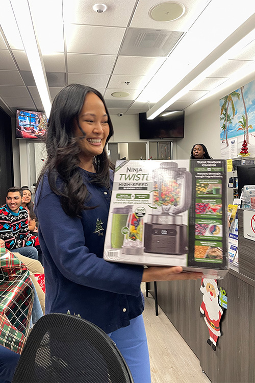 Xmax 03 - Ophthalmologist Laguna Hills and Santa Ana