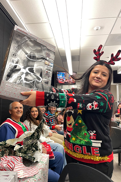 Xmax 06 - Ophthalmologist Laguna Hills and Santa Ana